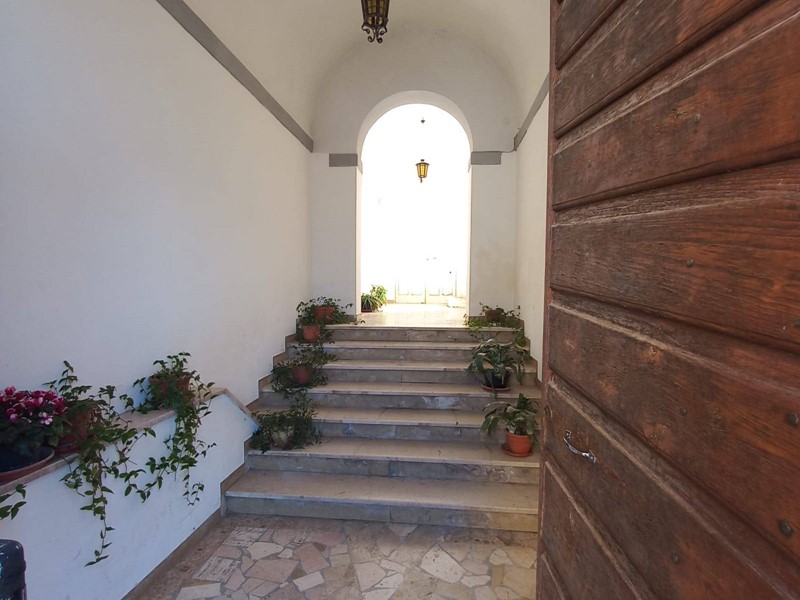 Appartamento in Vendita a Monsampietro Morico, 35'000€, 1677 m²