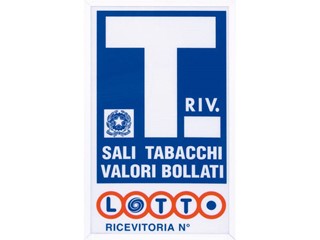 Attività commerciale in Vendita a Legnano, 139'500€, 100 m²