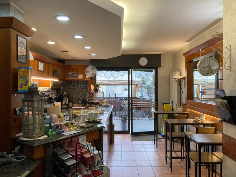 Attività commerciale in Vendita a Gallarate, 49'000&euro;, 70 m²