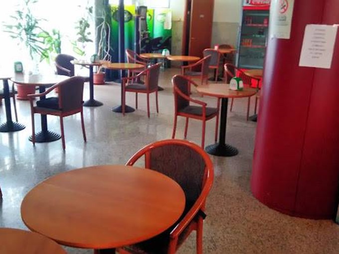 Attività commerciale in Vendita a Cerro Maggiore, 110'000€, 200 m²