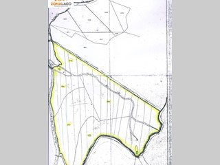 Terreno agricolo in Vendita a Pisogne, 54'000€, 180000 m²