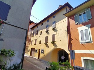 Quadrilocale in Vendita a Sulzano, 348'000€, 85 m²