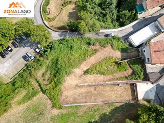 Attività commerciale in Vendita a Zone, 125'000€, 1600 m²