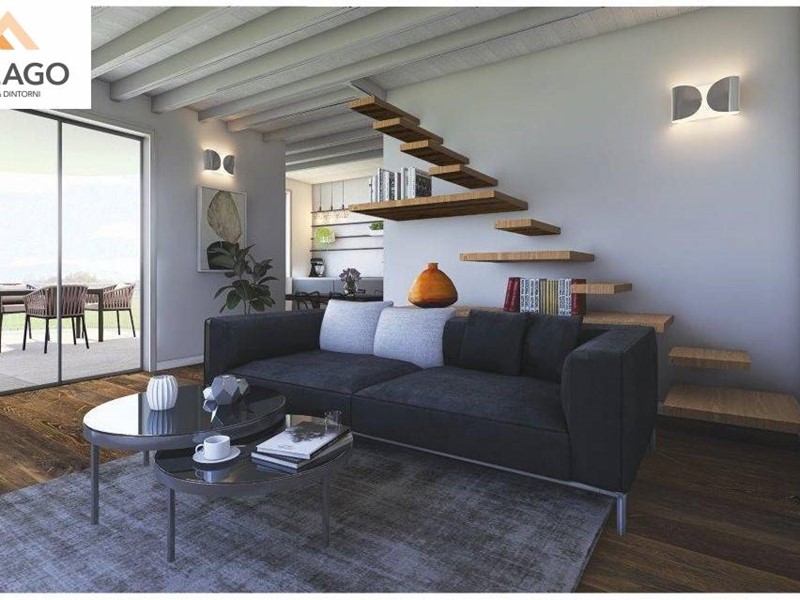 Trilocale in Vendita a Sale Marasino, 90'000€, 80 m²