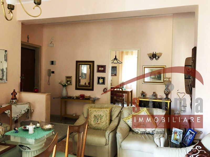 Quadrilocale in Vendita a Siracusa, 79'000&euro;, 90 m²
