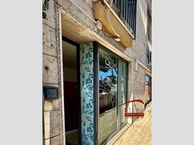 Immobile commerciale in Vendita a Siracusa, 139'000&euro;, 120 m²