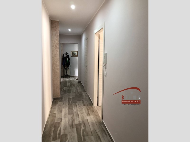 Quadrilocale in Vendita a Siracusa, 93'000&euro;, 110 m²