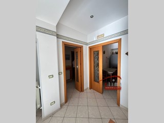 Trilocale in Vendita a Siracusa, 105'000&euro;, 100 m²