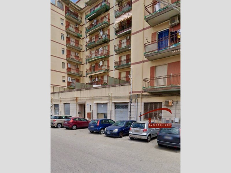 Box in Vendita a Siracusa, 32'000&euro;, 30 m²
