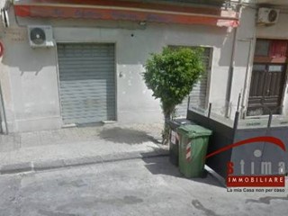 Immobile commerciale in Vendita a Siracusa, 70'000&euro;, 65 m²