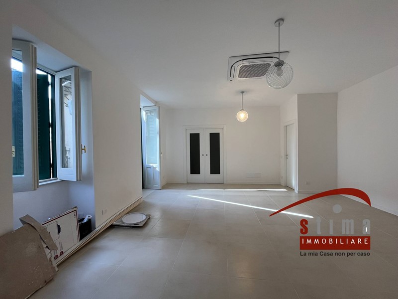 Bilocale in Vendita a Siracusa, 550'000&euro;, 145 m²