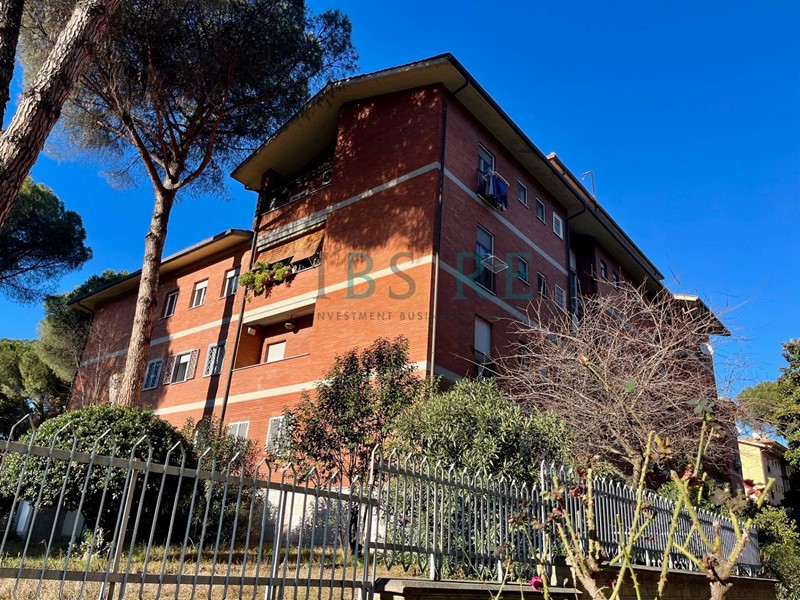 Bilocale in Vendita a Roma, 209'000€, 78 m²