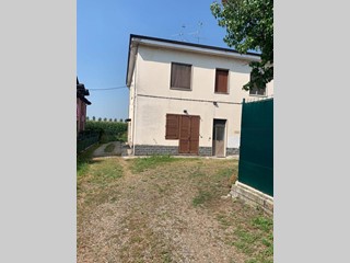 Trilocale in Vendita a Tavazzano con Villavesco, 85'000€, 70 m²