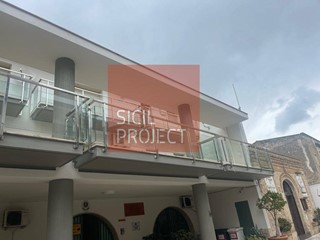 Appartamento in Vendita a Alcamo, 130'000&euro;, 110 m²