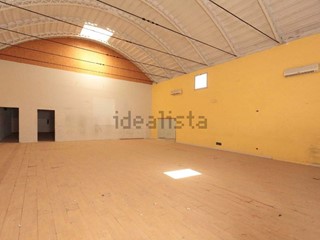 Magazzino in Affitto a Alcamo, 1'750€, 640 m²