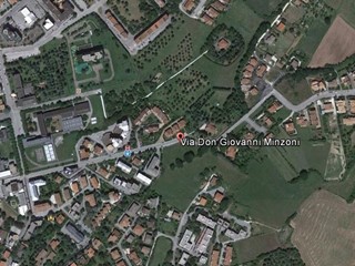 Magazzino in Vendita a Fabriano, 55'000€, 100 m²