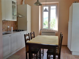 Bilocale in Vendita a Fabriano, 40'000€, 45 m²