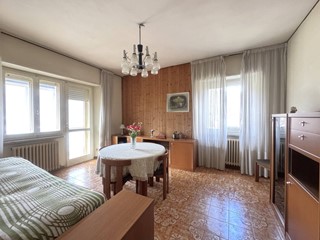 Quadrilocale in Vendita a Fabriano, 45'000€, 75 m²