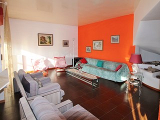 Casa Indipendente in Vendita a Monsampolo del Tronto, 450'000€, 400 m²