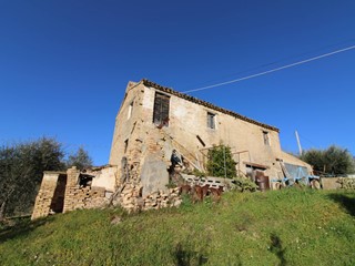 Rustico in Vendita a Acquaviva Picena, 150'000€, 227 m²