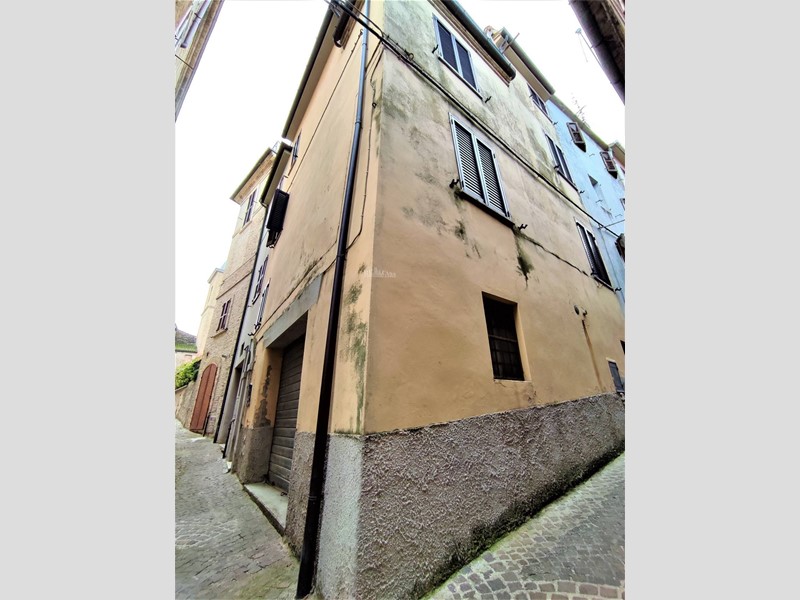 Casa Indipendente in Vendita a Ripatransone, 85'000€, 95 m²