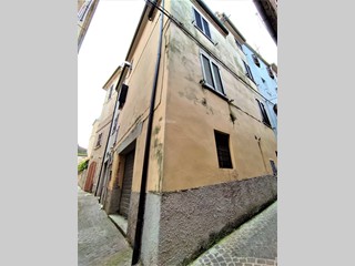 Casa Indipendente in Vendita a Ripatransone, 85'000€, 95 m²