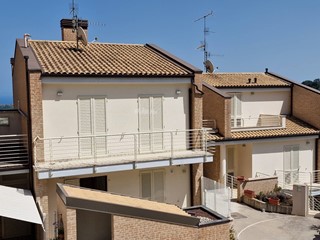 Quadrilocale in Vendita a Acquaviva Picena, 190'000€, 93 m²