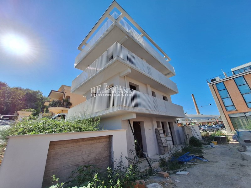 Quadrilocale in Vendita a Grottammare, 270'000&euro;, 81 m²
