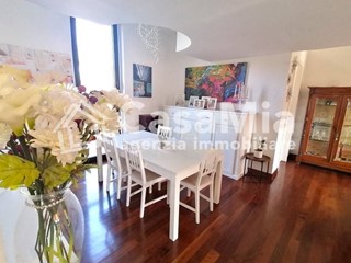 Trilocale in Vendita a Legnano, 205'000€, 115 m²