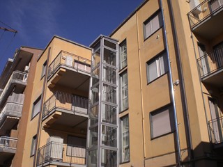 Ufficio in Affitto a Legnano, 450€, 70 m²