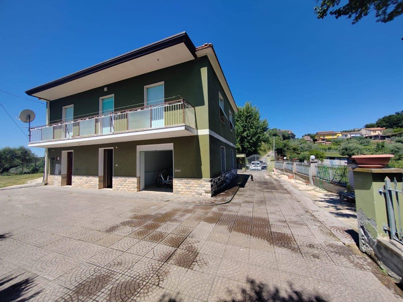 Casa Indipendente in Vendita a Veroli, 129'000€, 160 m²