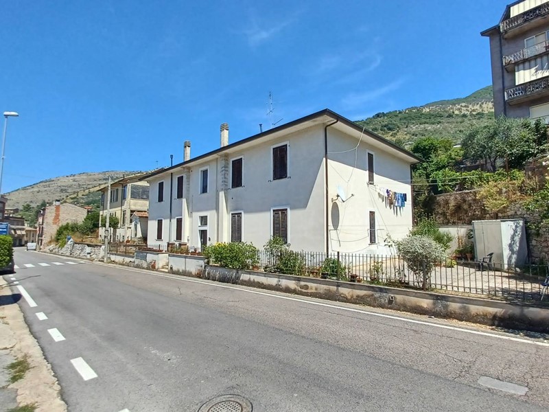 Trilocale in Vendita a Vallecorsa, 25'000€, 60 m²