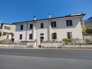 Trilocale in Vendita a Vallecorsa, 19'000&euro;, 60 m²