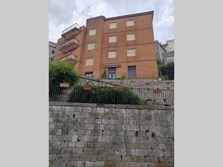 Appartamento in Vendita a Vallecorsa, 37'000€, 135 m²