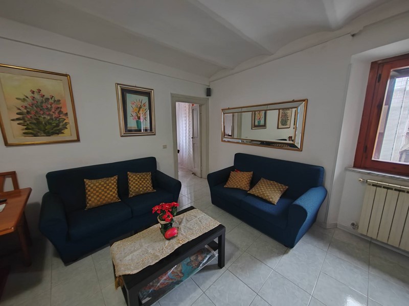 Appartamento in Vendita a Vallecorsa, 44'000€, 150 m²