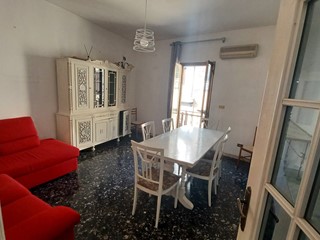 Appartamento in Vendita a Ceccano, 63'000€, 100 m²