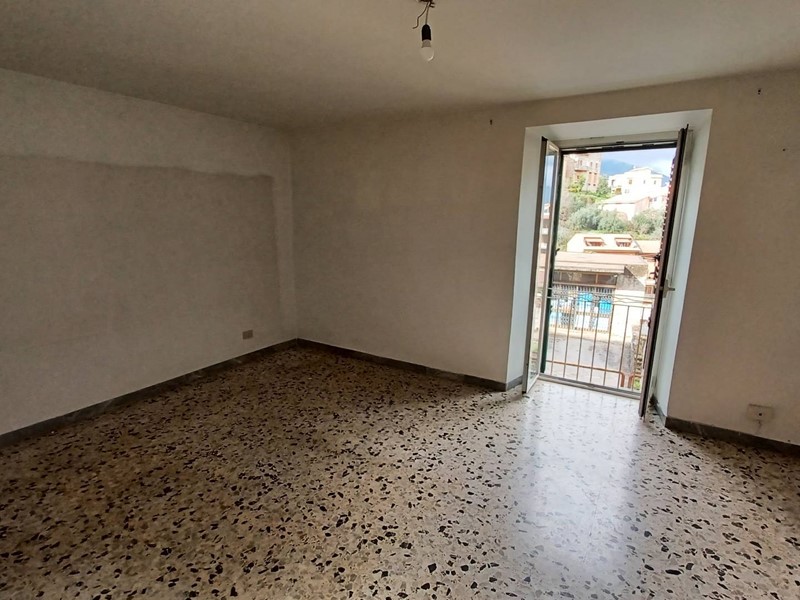 Trilocale in Vendita a Maenza, 24'900&euro;, 55 m²
