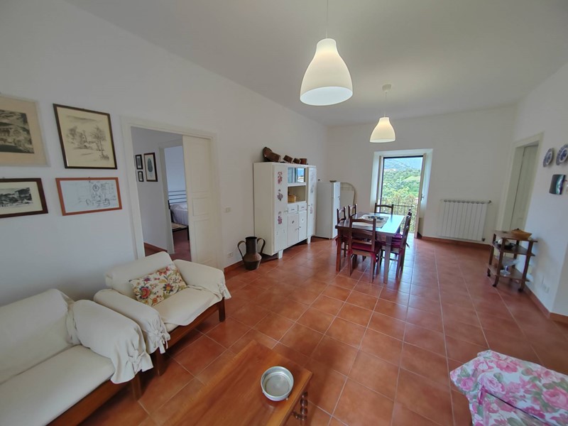 Quadrilocale in Vendita a Maenza, 75'000&euro;, 85 m²