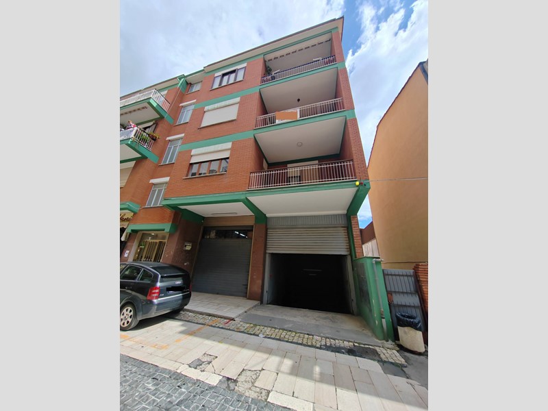 Quadrilocale in Vendita a Sonnino, 95'000€, 100 m²