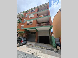 Quadrilocale in Vendita a Sonnino, 95'000€, 100 m²