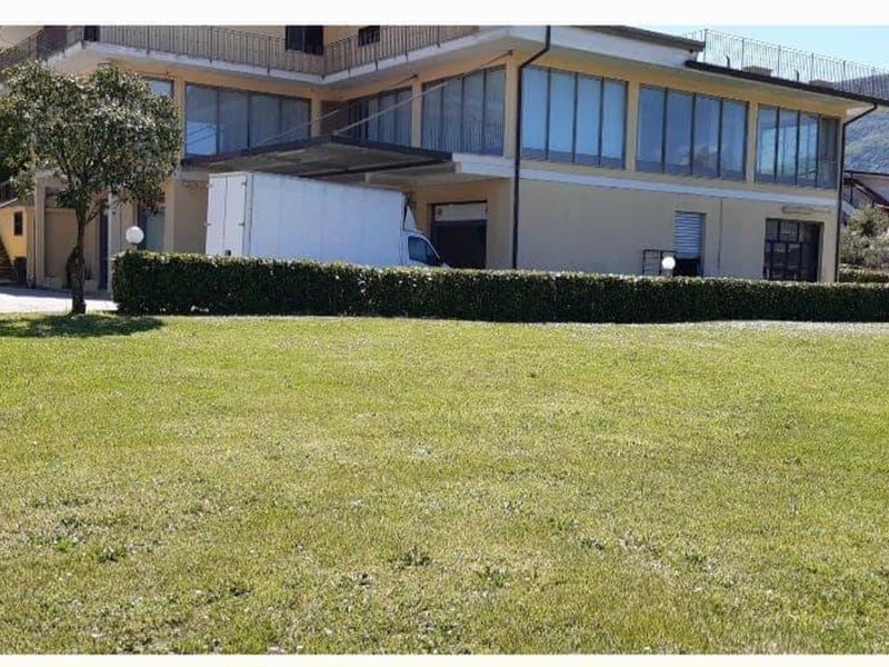 Attività commerciale in Affitto a Ceccano, 1050 m²