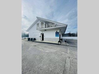 Immobile commerciale in Affitto a Alatri, 650€, 150 m²