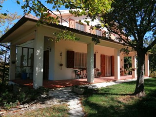 Villa in Vendita a Ostra, 260 m²