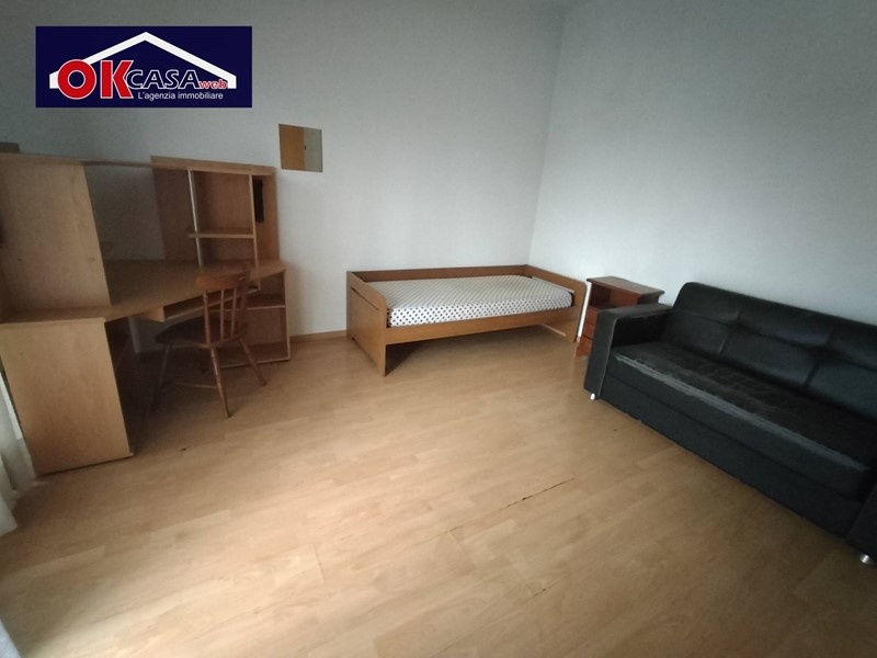 Trilocale in Vendita a Gorizia, 85'000€, 74 m²