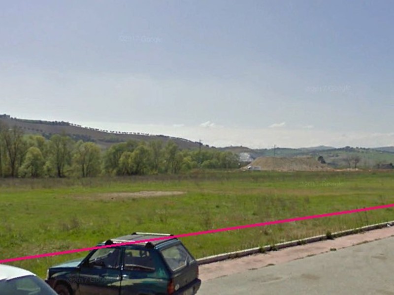 Terreno industriale in Vendita a Mosciano Sant'Angelo, 2'300'000€, 35707 m²