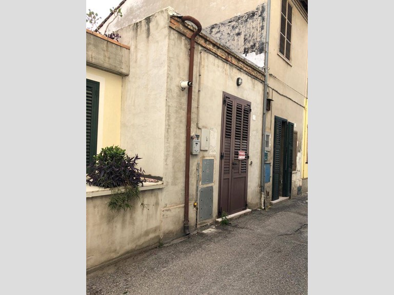 Villetta a schiera in Vendita a Giulianova, 40'000€, 36 m²