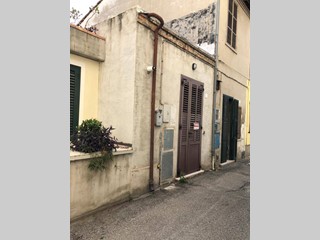 Villetta a schiera in Vendita a Giulianova, 40'000€, 36 m²