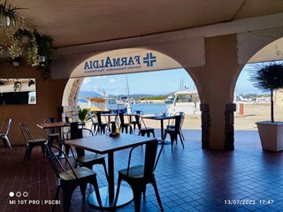 Immobile commerciale in Vendita a San Teodoro, 329'000€, 92 m²