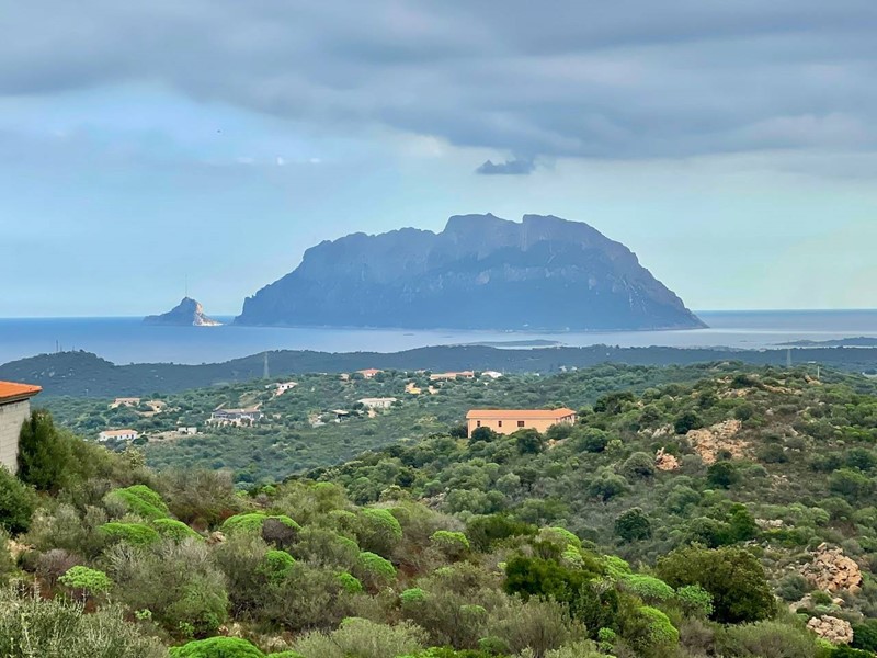 Villa in Vendita a Olbia, 590'000€, 200 m²