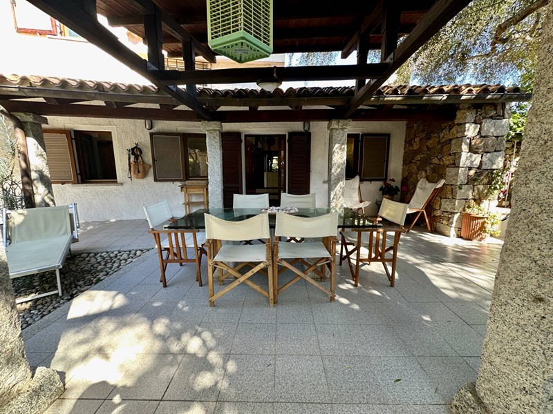 Villa in Vendita a San Teodoro, 550'000€, 190 m²